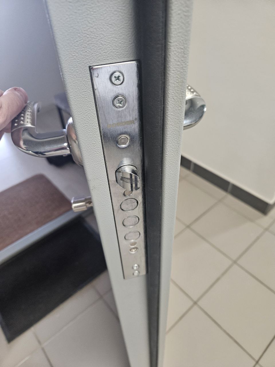 Вскрытие входной двери